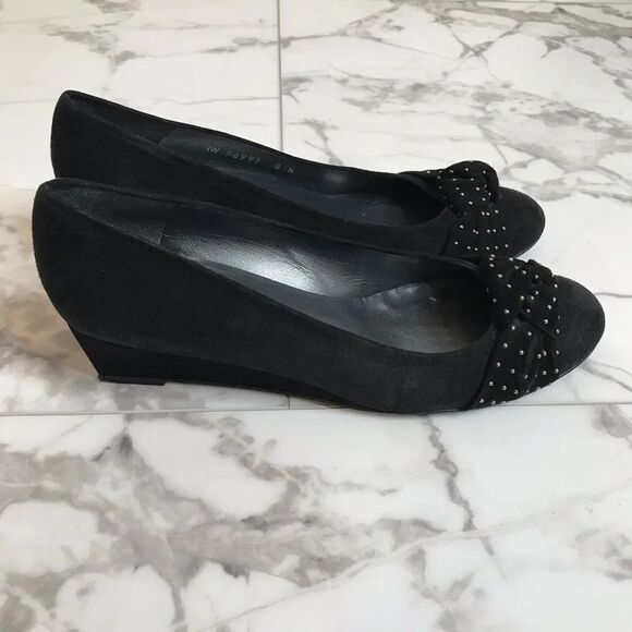 Stuart Weitzman Dotson Black Suede Wedge Heels Almond Toe Size 8 Narrow - Picture 8 of 11
